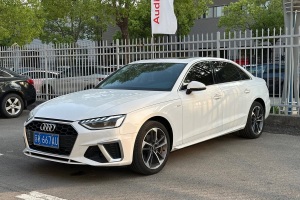 奧迪A4L 奧迪 40 TFSI 時(shí)尚動(dòng)感型