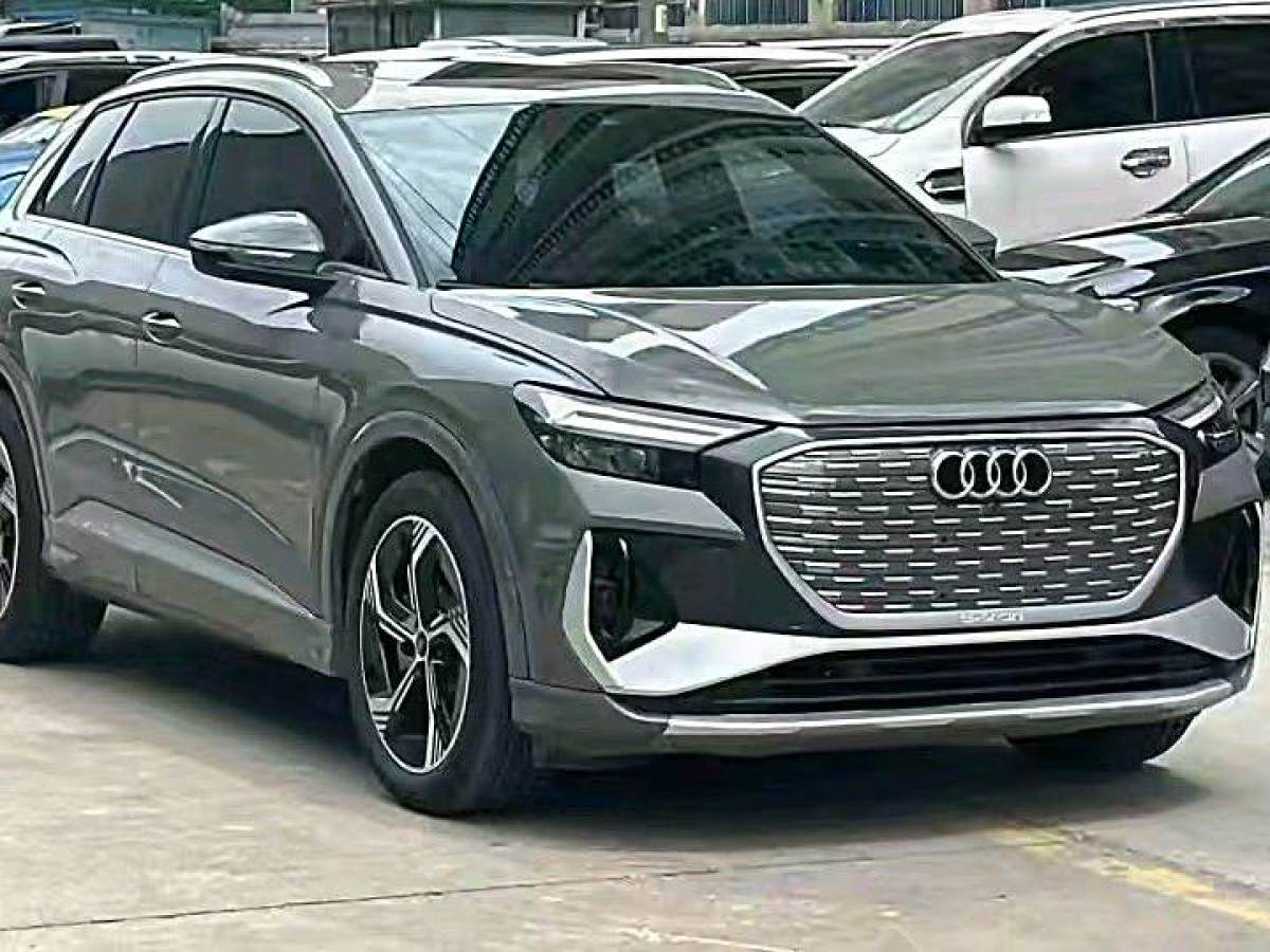 奧迪 奧迪Q4 e-tron  2023款 40 e-tron 創(chuàng)行版圖片