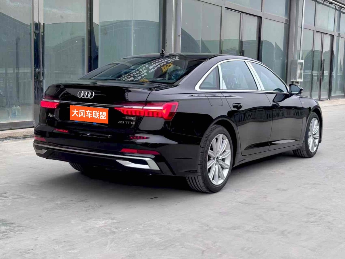 奧迪 奧迪A6L  2024款 45 TFSI 臻選動感型圖片