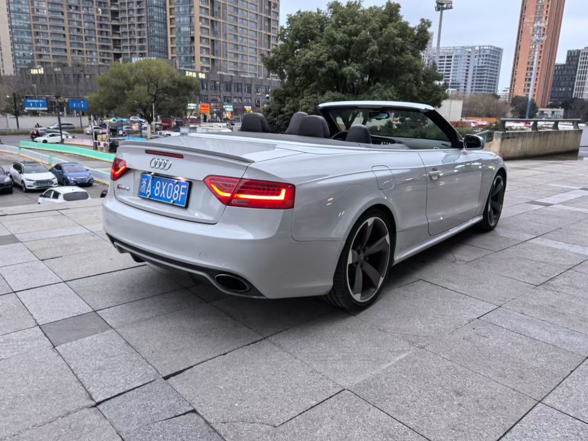 奧迪 奧迪RS 5  2013款 RS 5 Cabriolet圖片