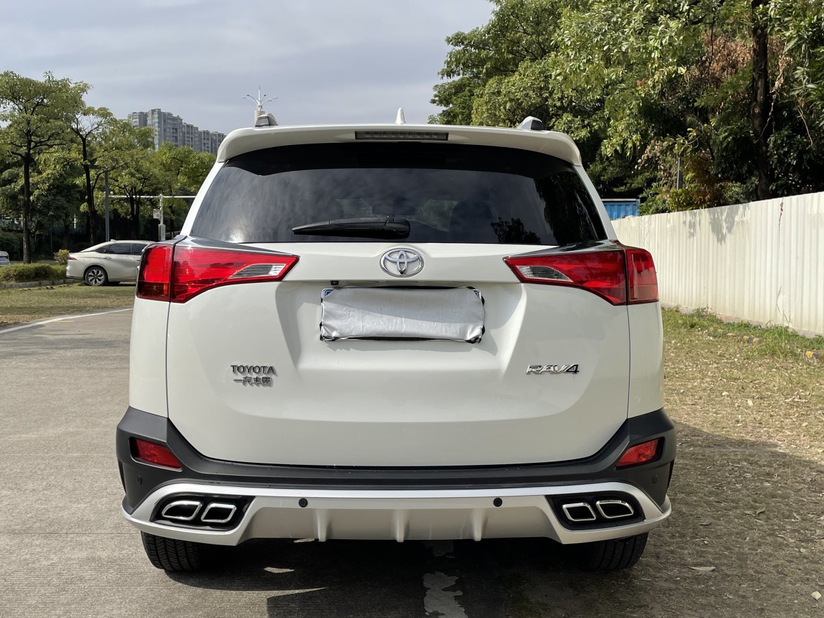 豐田 RAV4  2018款 榮放 2.0L CVT兩驅風尚版圖片