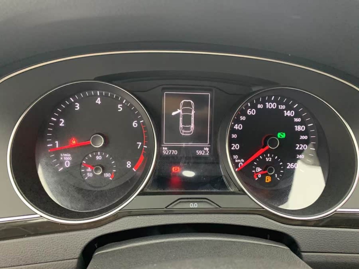 大眾 邁騰  2018款 改款 330TSI DSG 豪華型圖片