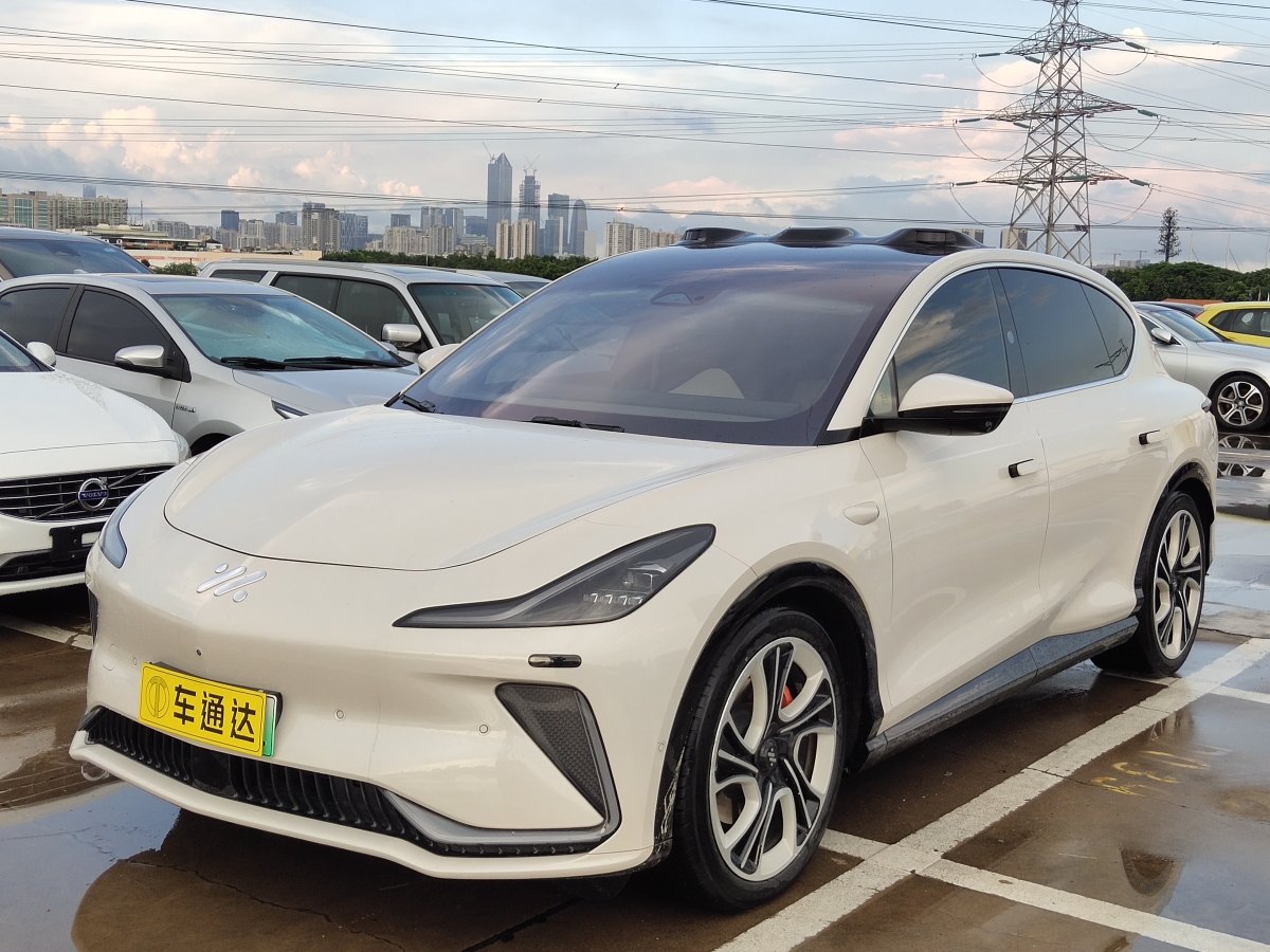 智己 智己LS7  2023款 100kWh Pro四驱版图片