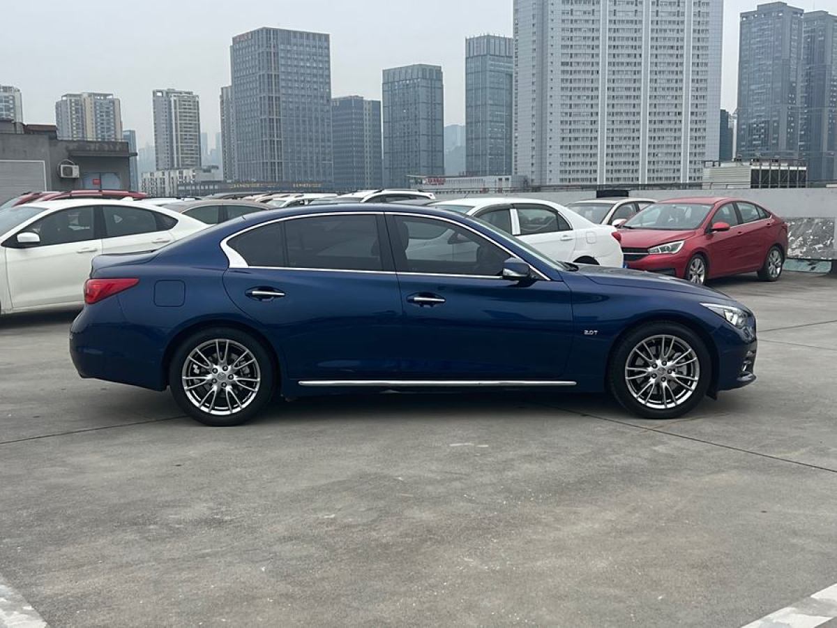 英菲尼迪 Q50L  2016款 2.0T 進取版圖片