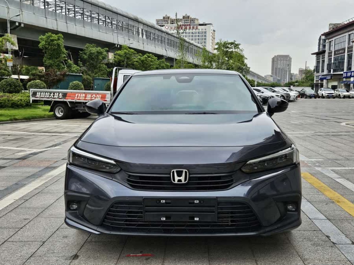 本田 思域  2022款 240TURBO CVT燃動版圖片
