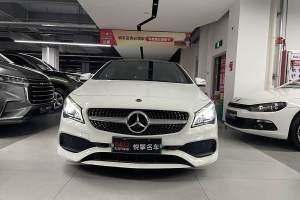 奔馳CLA級(jí) 奔馳 CLA 200 時(shí)尚型