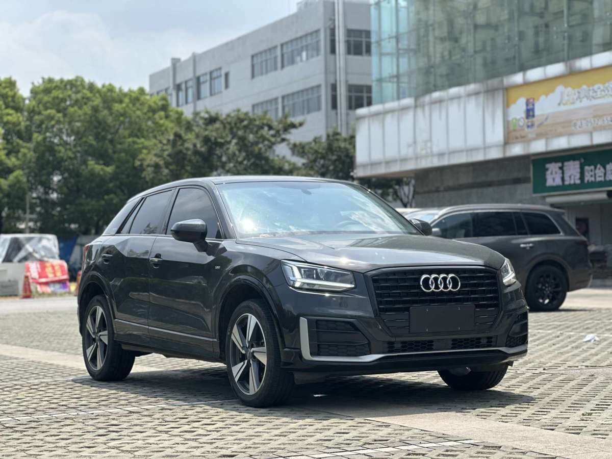 奧迪 奧迪Q2L  2021款 35 TFSI 時尚動感型圖片