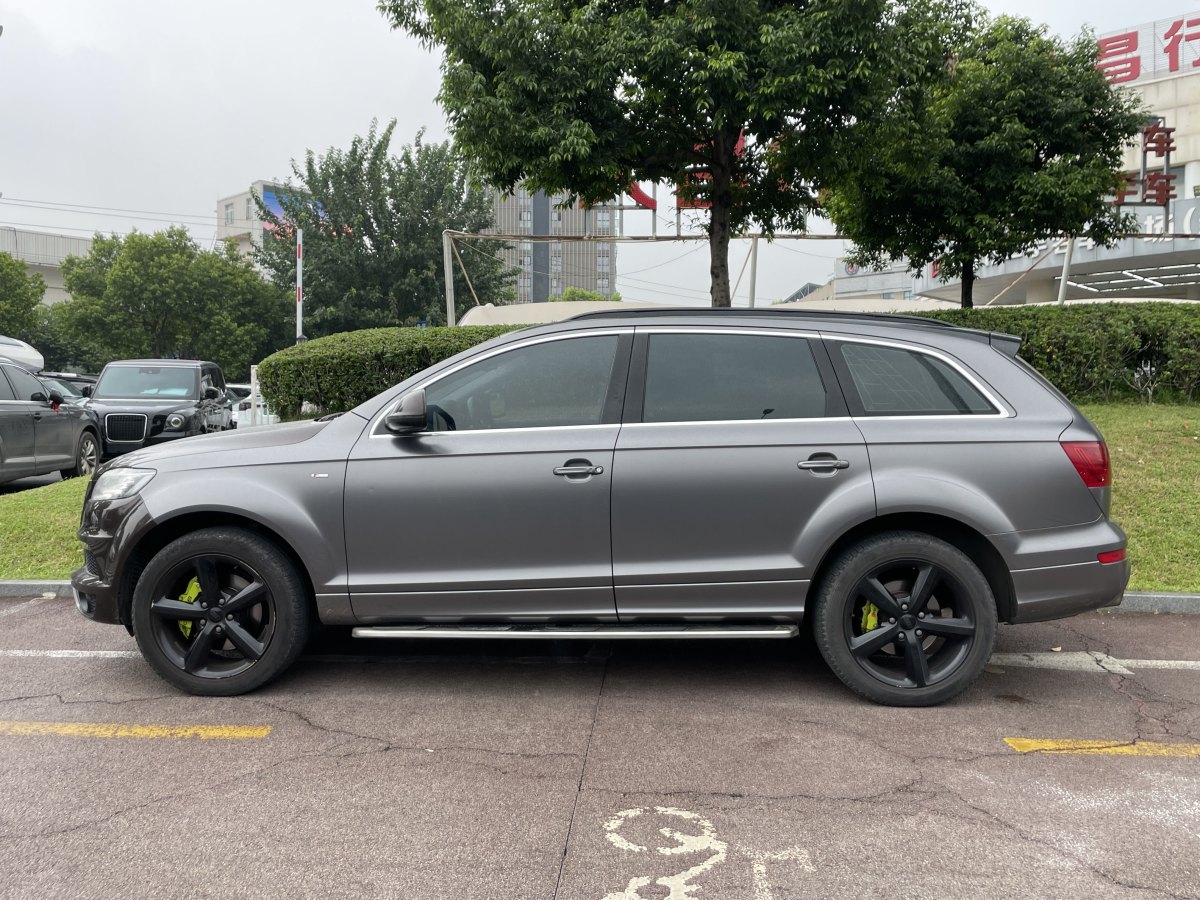 奧迪 奧迪Q7  2014款 35 TFSI 運動型圖片