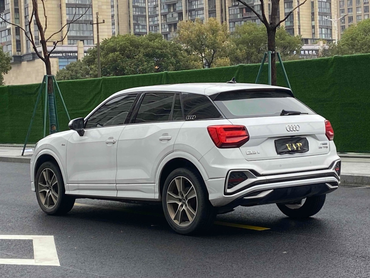 奧迪 奧迪Q2L  2022款 35 TFSI 時尚動感型圖片