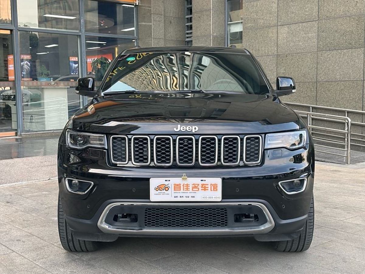 Jeep 大切諾基  2020款 3.0L 精英導(dǎo)航版圖片