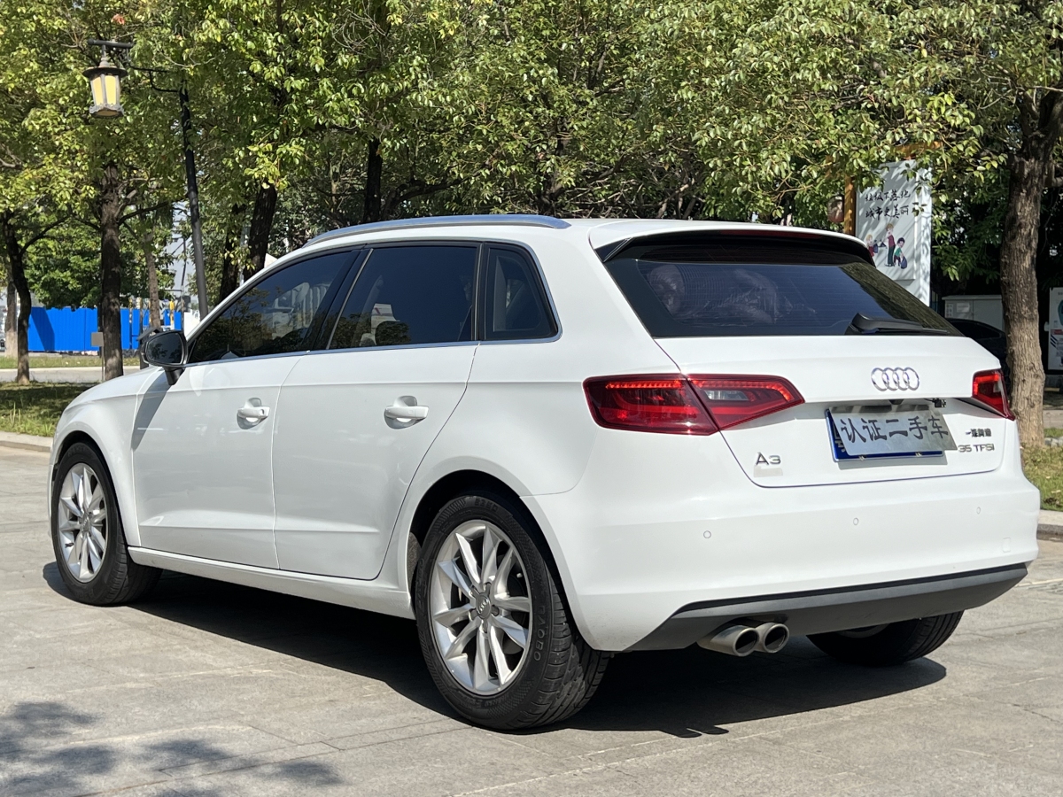 奧迪 奧迪A3  2016款 Sportback 35 TFSI 風(fēng)尚型圖片