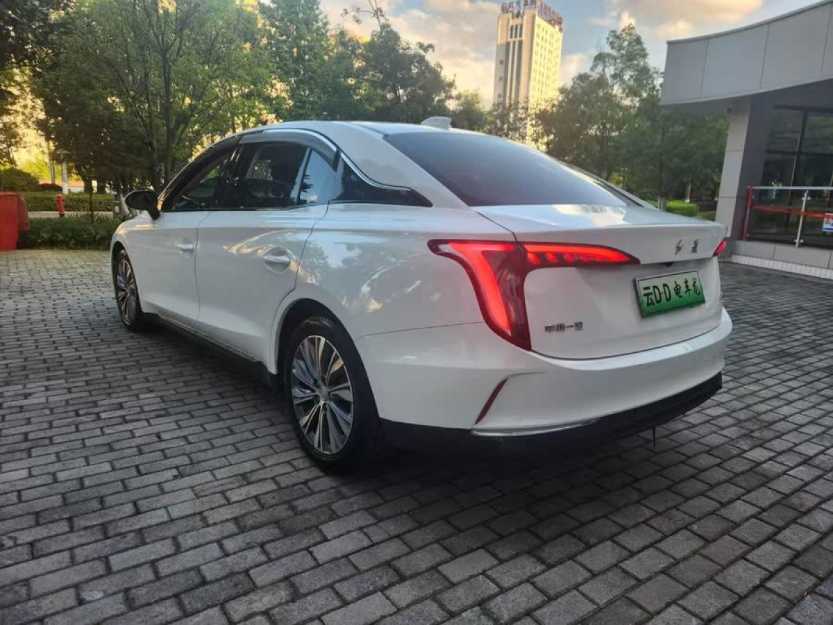 紅旗 紅旗E-QM5  2022款 431km 換電樂(lè)享版圖片