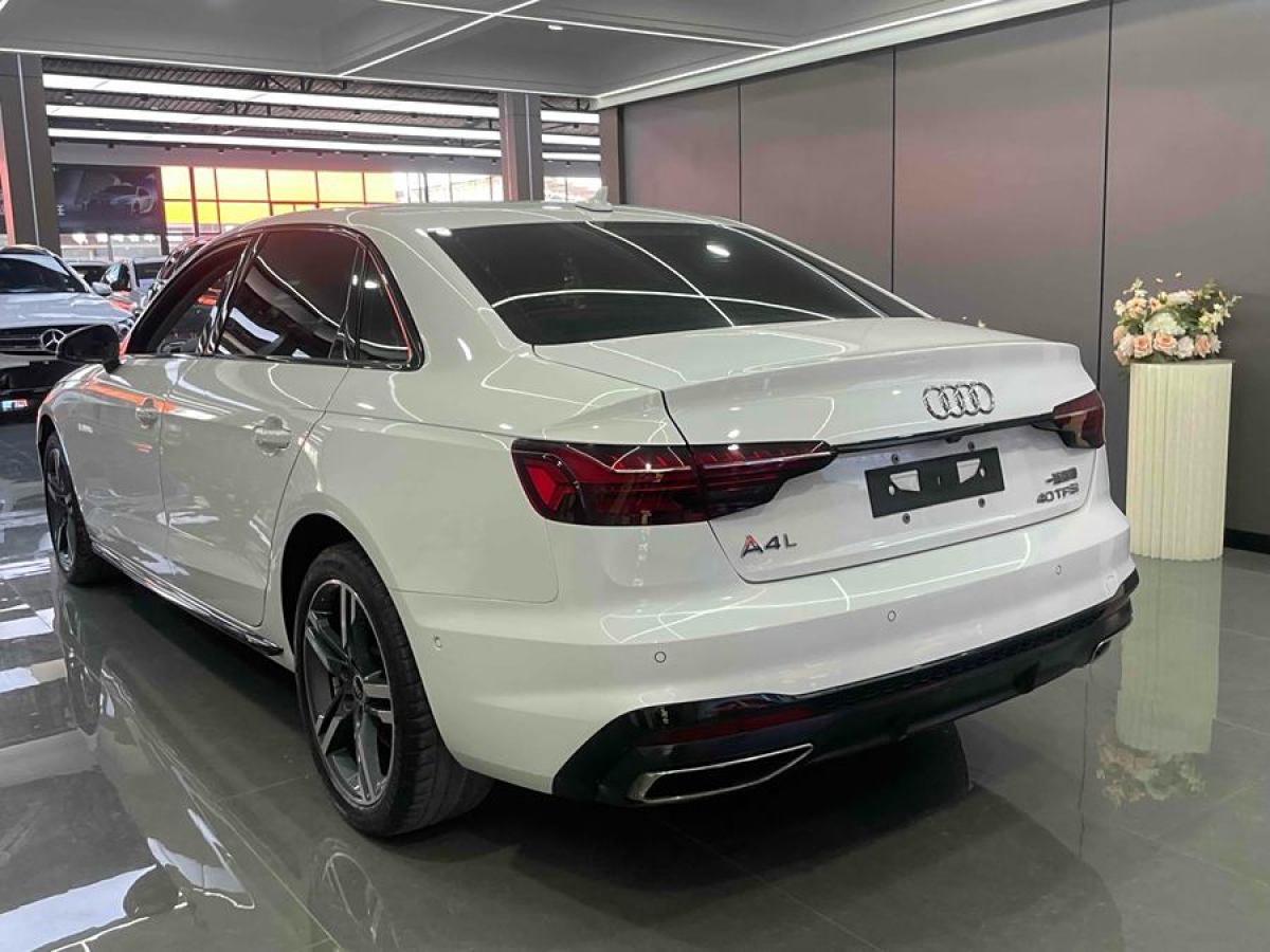 奧迪 奧迪A4L  2024款 40 TFSI 時(shí)尚動(dòng)感型圖片