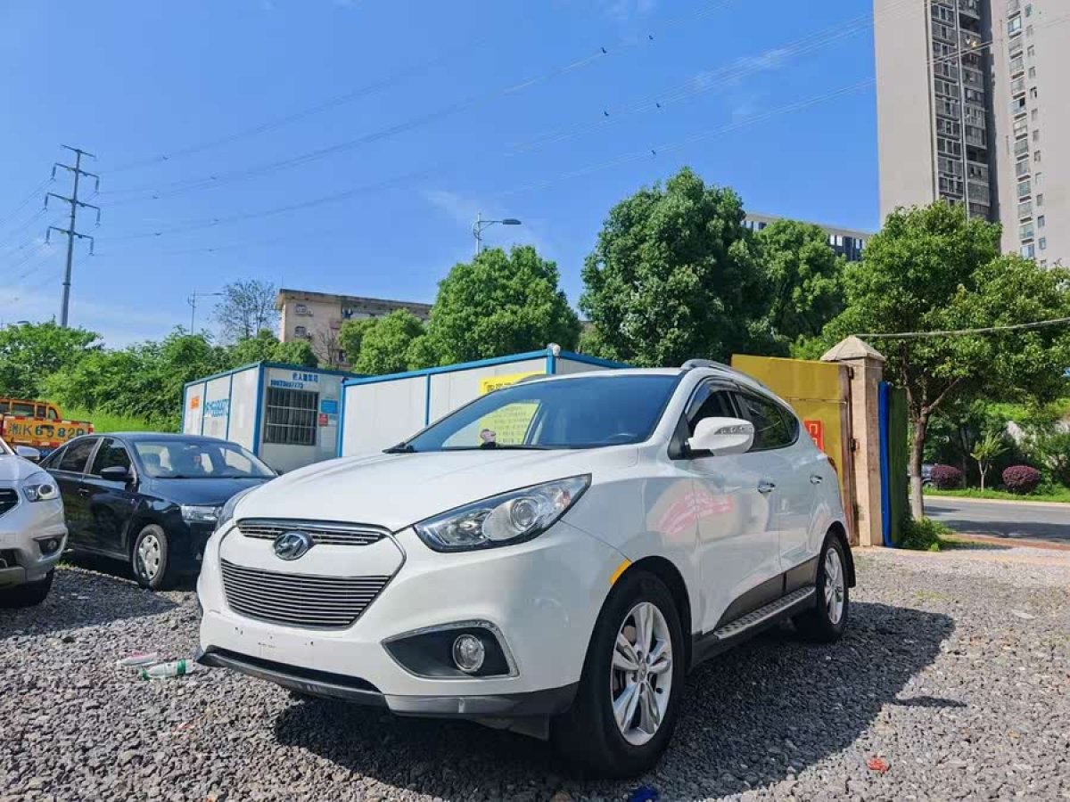 現(xiàn)代 ix35  2013款 2.0L 自動兩驅(qū)舒適型GL 國IV圖片