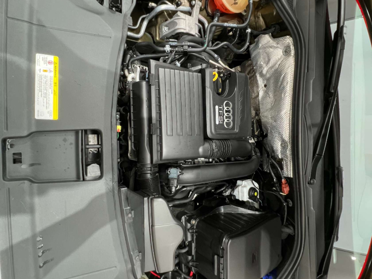奧迪 奧迪Q3  2015款 Q3 2.0TFSI 35TFSI quattro 技術(shù)型圖片