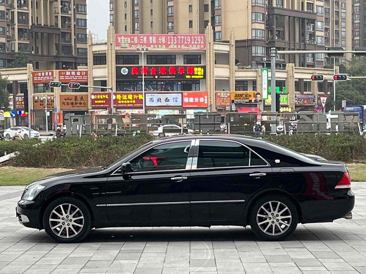 豐田 皇冠  2007款 3.0L Royal Saloon時(shí)尚導(dǎo)航圖片