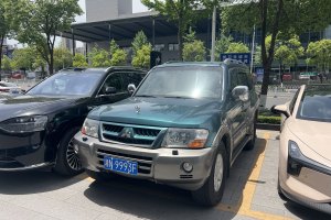 帕杰羅 三菱 3.8L AT GLS