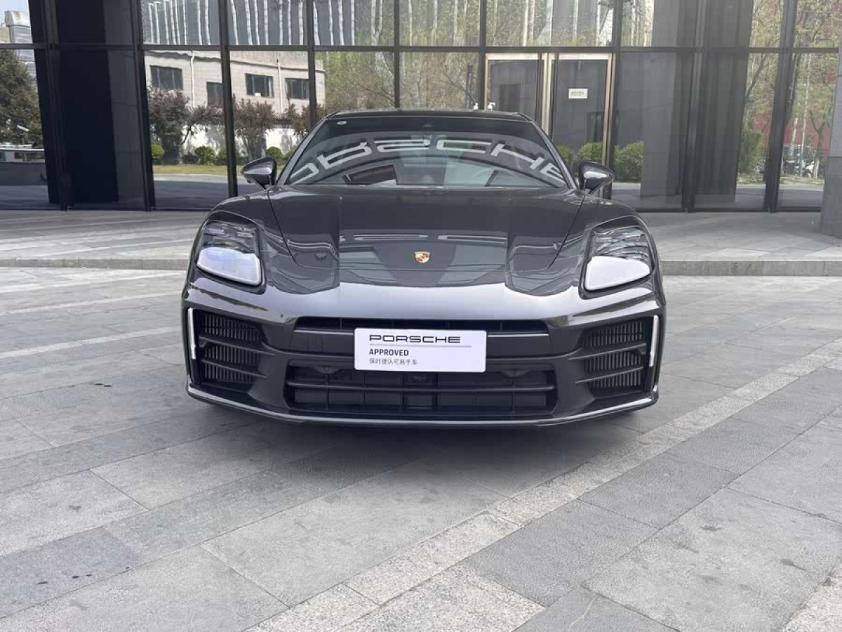保時(shí)捷 Panamera  2024款 Panamera 4 行政加長(zhǎng)版 2.9T圖片