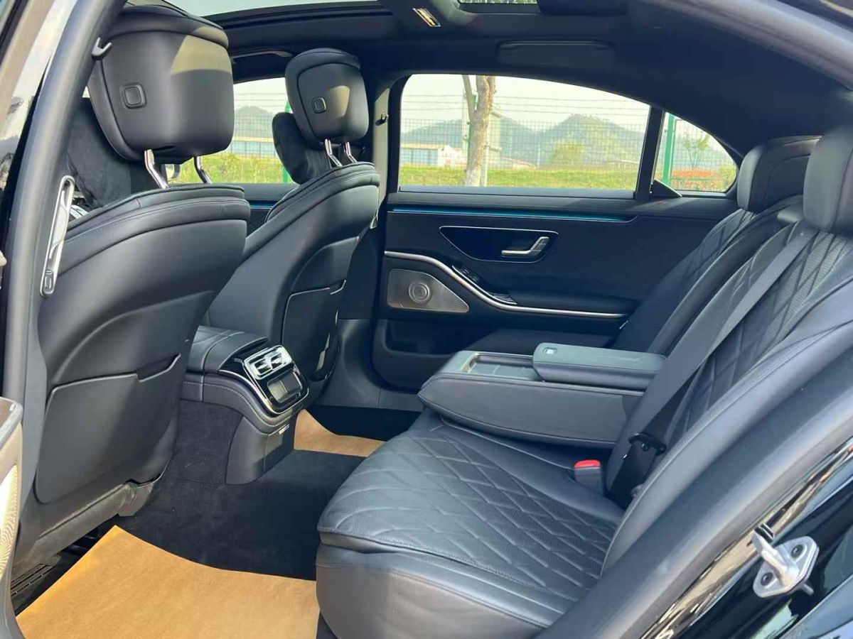 奔馳 禮驪汽車V級  2023款 醒獅系列 2.0T 琥 7座圖片