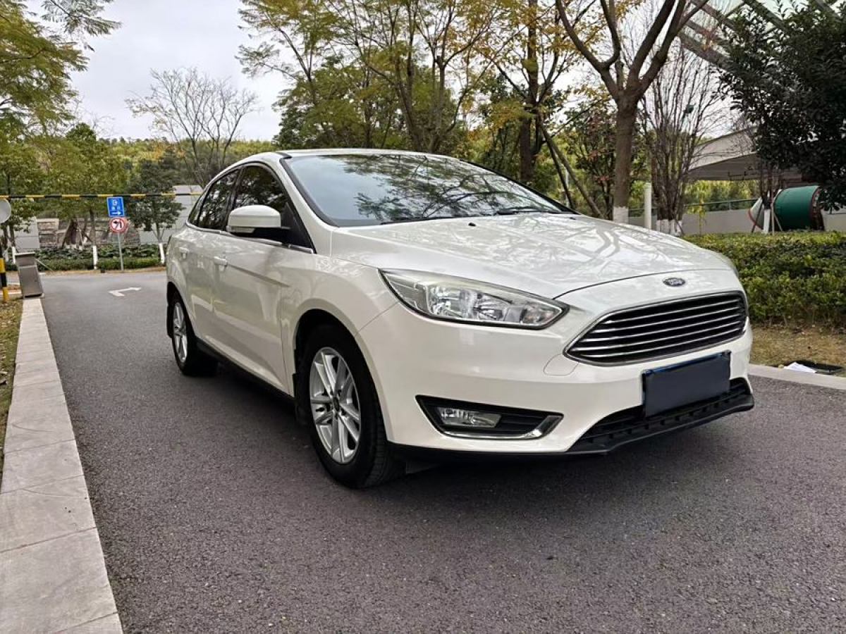 福特 ?？怂? 2015款 三廂 EcoBoost 180 自動(dòng)精英型圖片