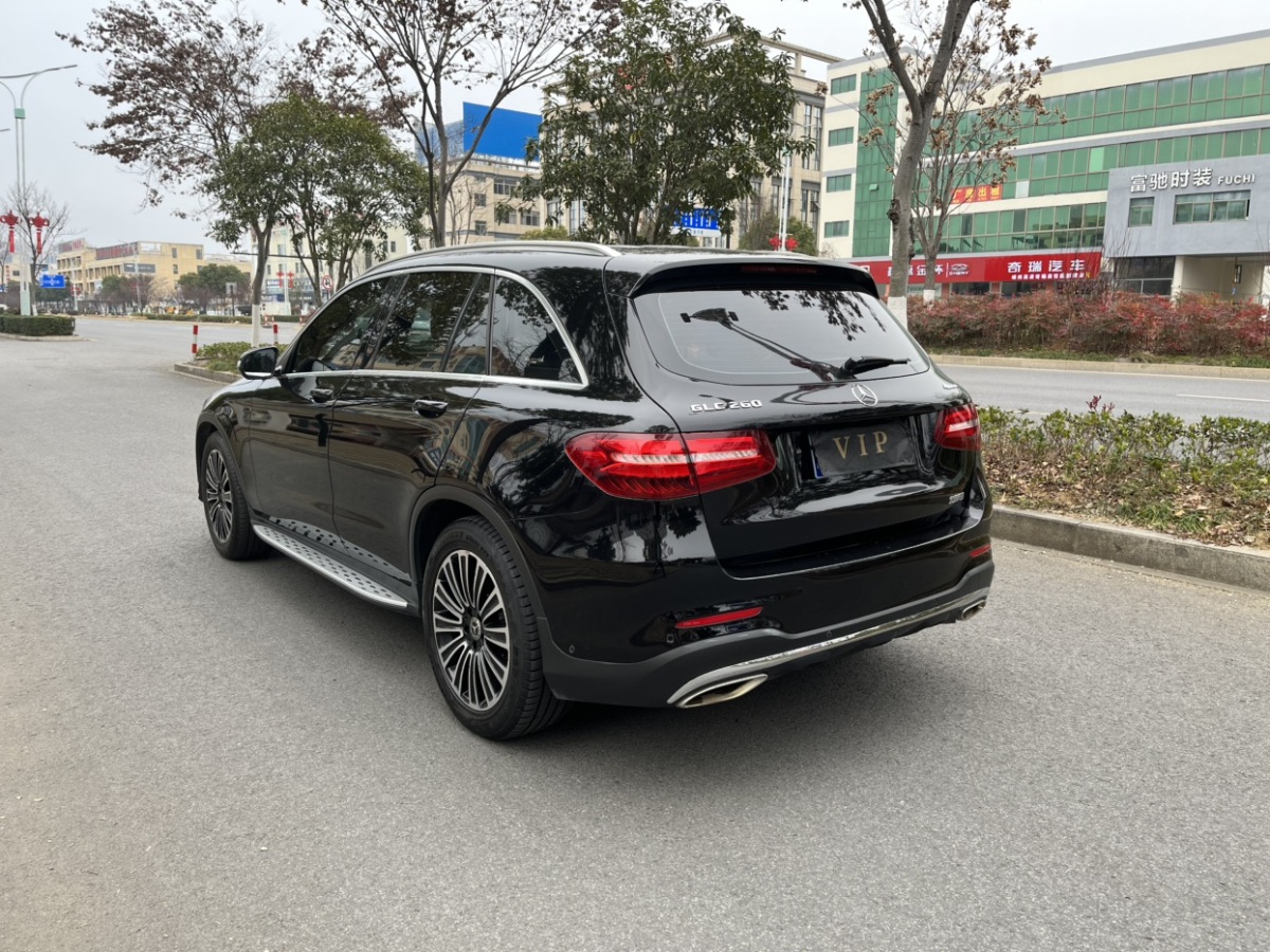 奔馳 奔馳GLC  2018款 改款 GLC 260 4MATIC 動(dòng)感型圖片