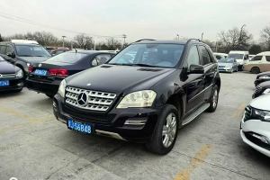 奔馳M級(jí) 奔馳 ML 300 4MATIC