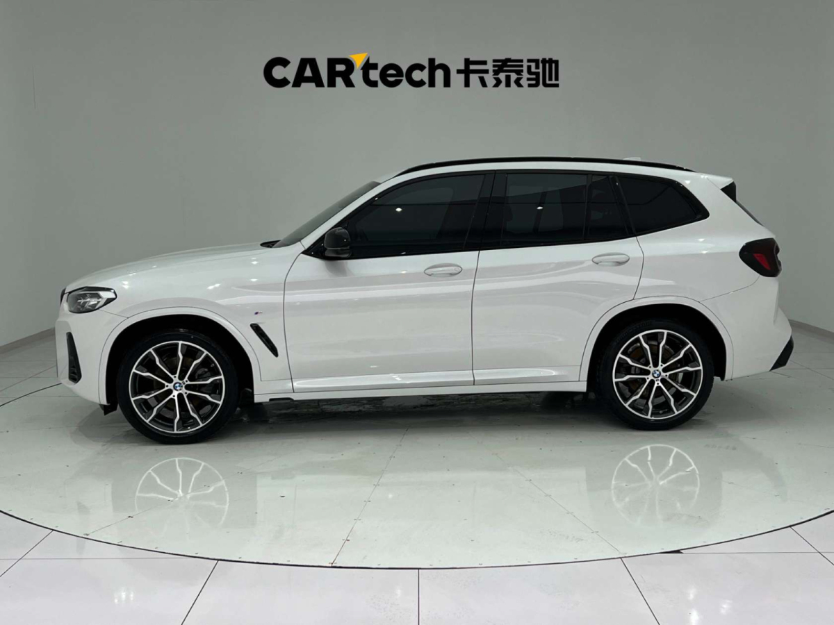 寶馬 寶馬X3  2022款 xDrive30i 領(lǐng)先型 M曜夜套裝圖片