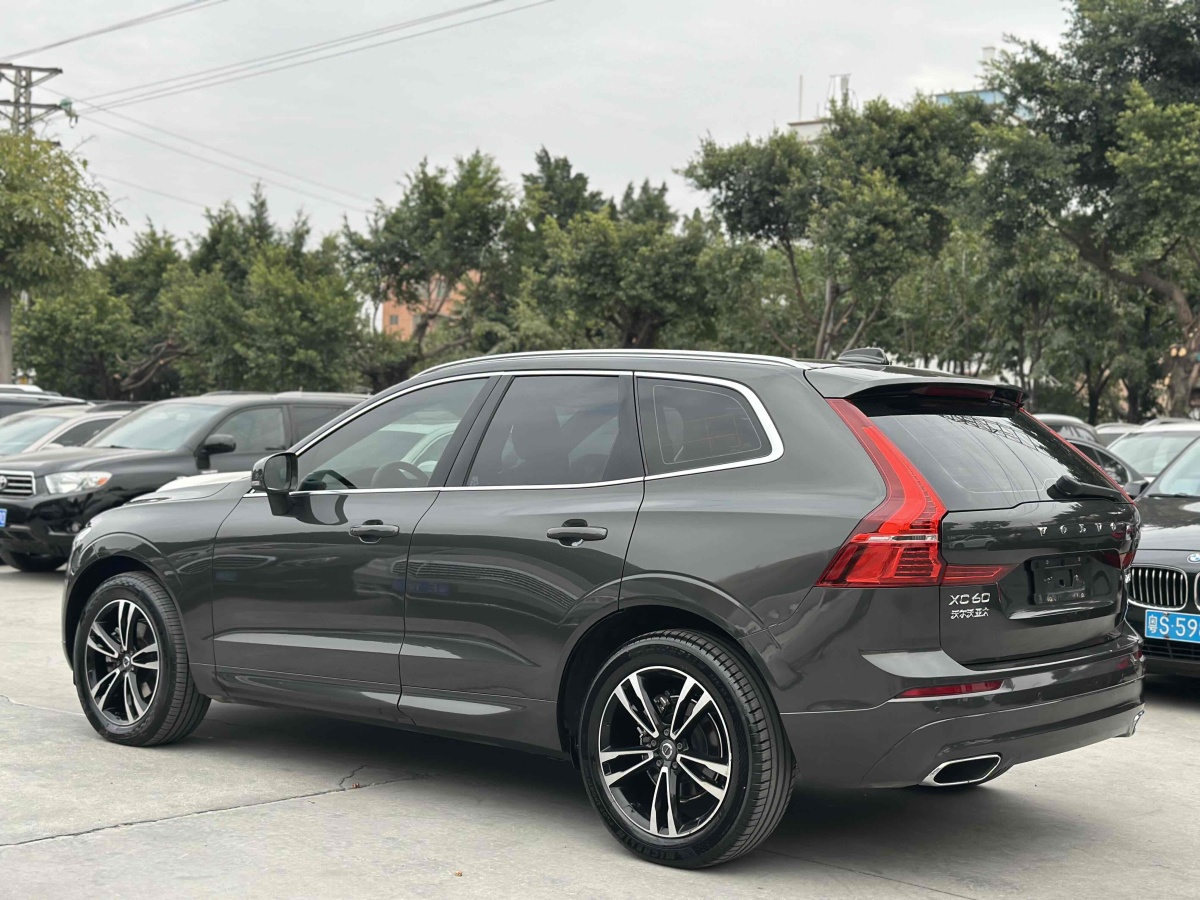 沃爾沃 XC60  2018款 T5 四驅(qū)智遠(yuǎn)版圖片