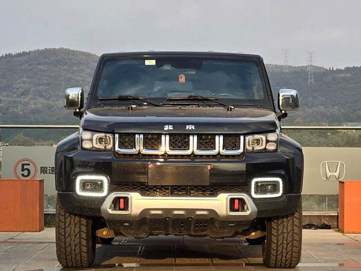 北京 BJ40  2019款  PLUS 2.3T 自動四驅(qū)尊享版 國VI圖片