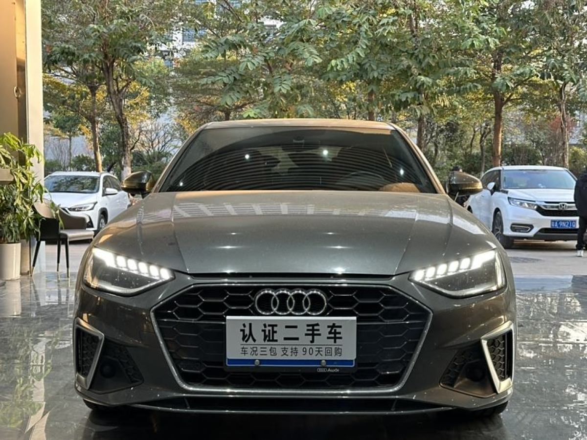 奧迪 奧迪A4L  2020款 40 TFSI 豪華動感型圖片