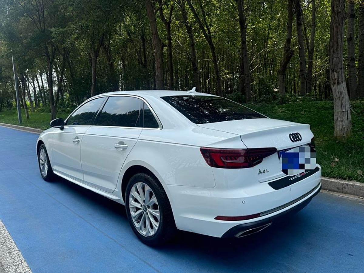 奧迪 奧迪A4L  2019款 40 TFSI 進(jìn)取型 國(guó)V圖片