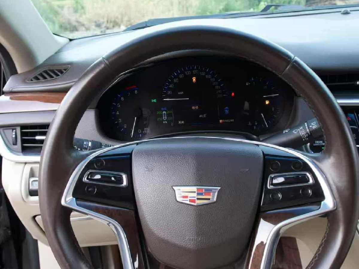 凱迪拉克 XTS  2016款 28T 豪華型圖片
