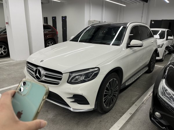 奔驰 奔驰GLC  2018款 改款 GLC 260 4MATIC 动感型