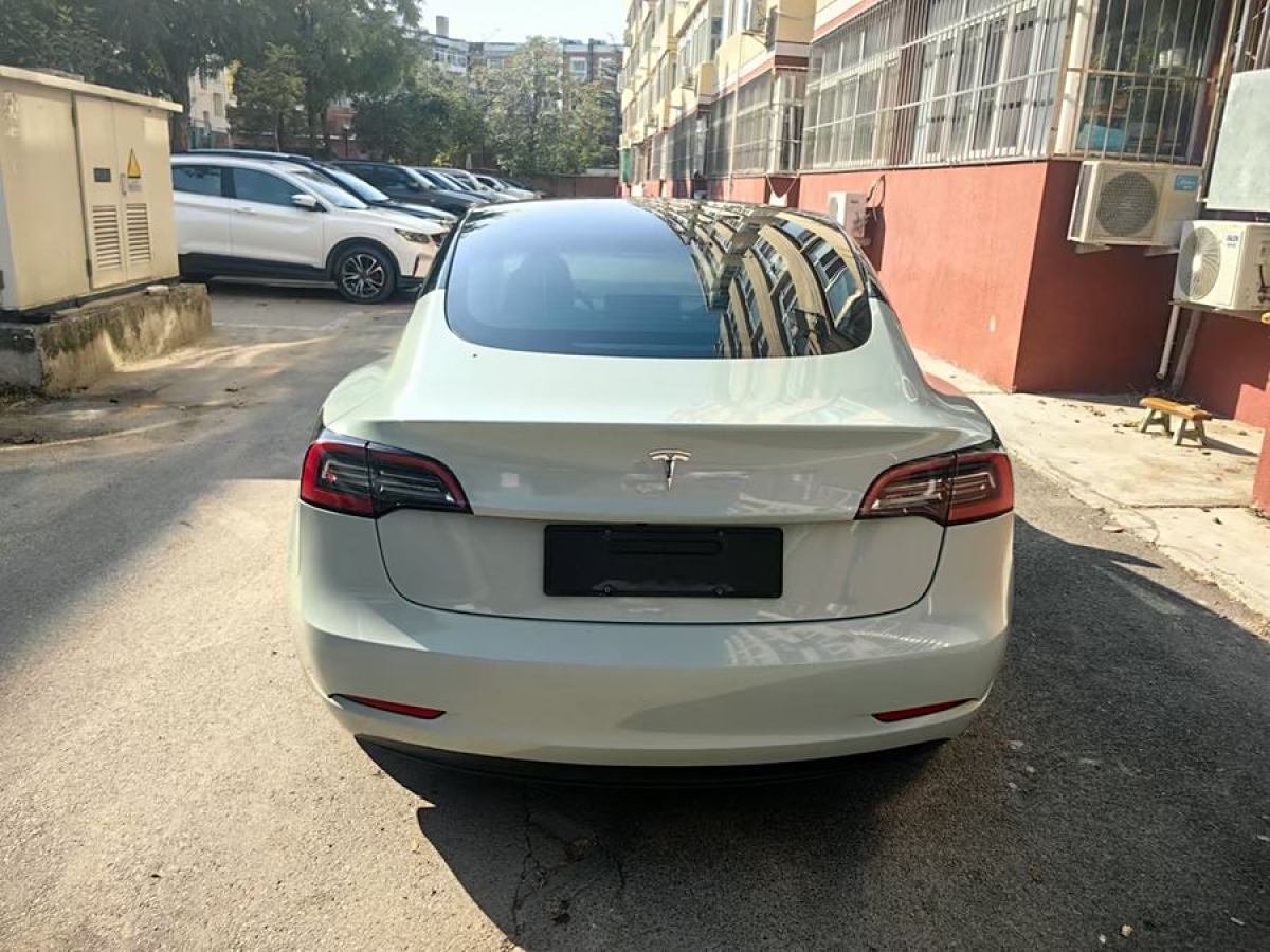 特斯拉 Model 3  2022款 改款 后輪驅(qū)動(dòng)版圖片