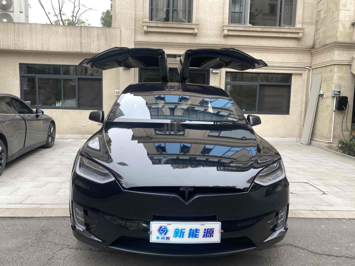 特斯拉 Model X  2017款 Model X 100D 長(zhǎng)續(xù)航版圖片