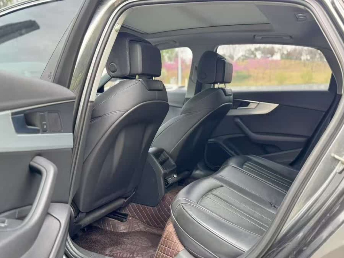 奧迪 奧迪A4L  2023款 40 TFSI 時(shí)尚動(dòng)感型圖片