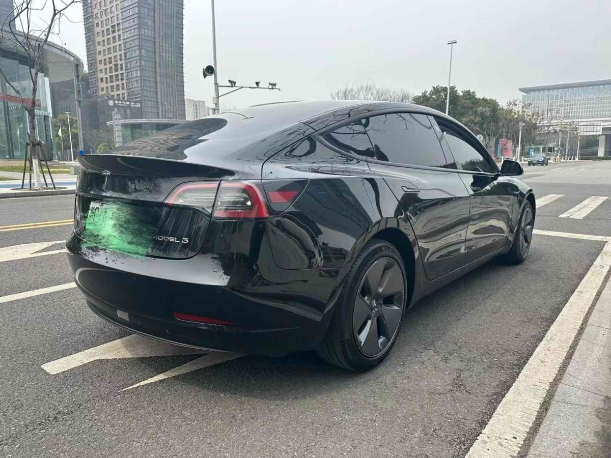 特斯拉 Model 3  2022款 改款 后輪驅(qū)動(dòng)版圖片