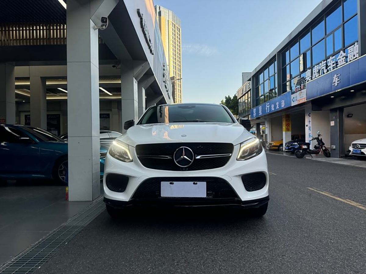 2016年6月奔馳 奔馳GLE轎跑  2015款 GLE 450 AMG 4MATIC 轎跑SUV