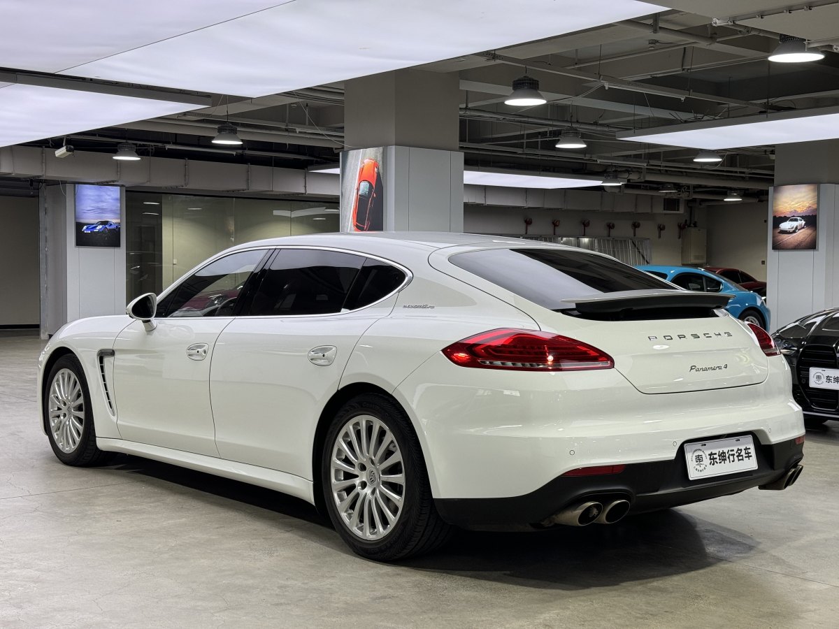 保时捷 Panamera  2014款 Panamera 4 Executive 3.0T图片