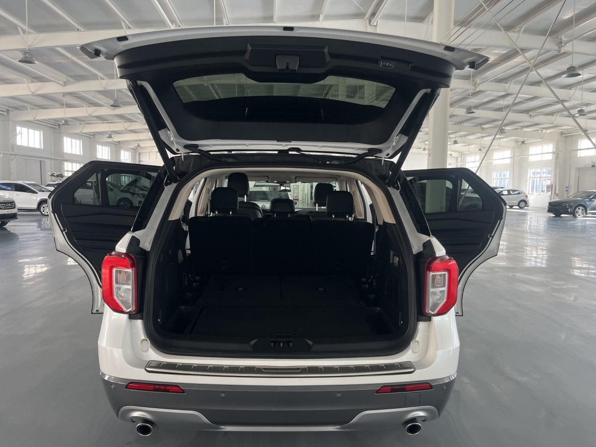 福特 探險者  2023款 EcoBoost 285 后驅(qū)風(fēng)尚版 7座圖片