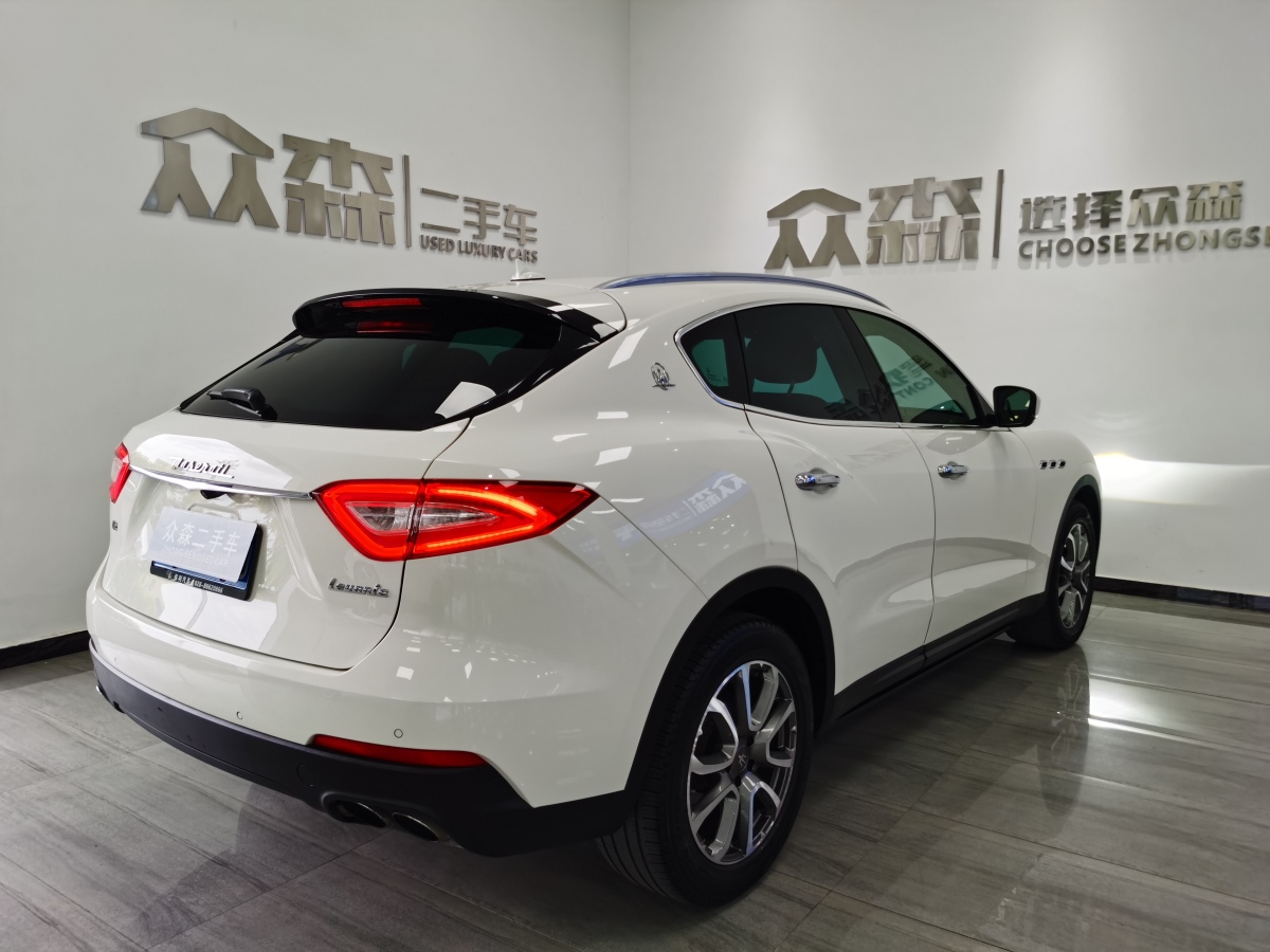 瑪莎拉蒂 Levante  2021款 3.0T 標(biāo)準(zhǔn)版圖片
