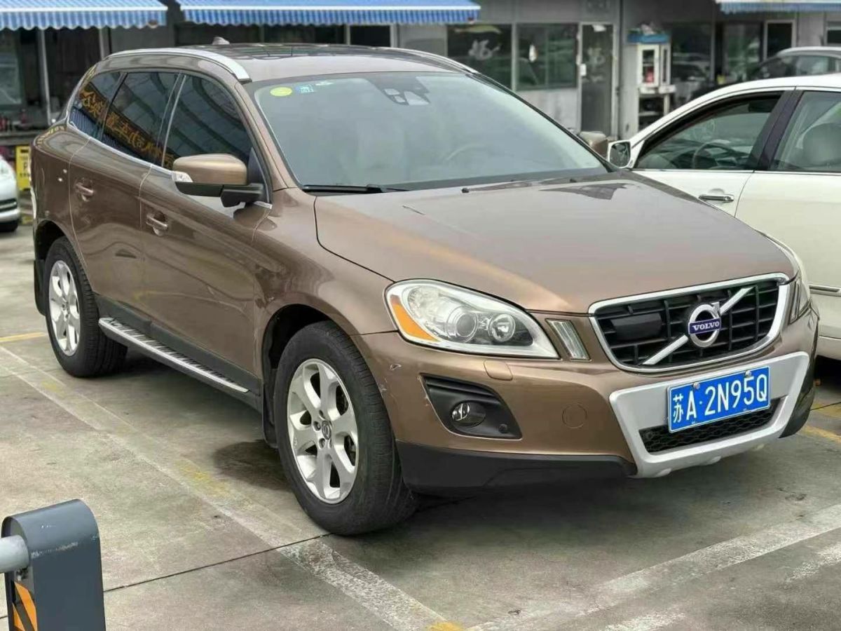 2010年4月沃爾沃 XC60  2010款 T6 AWD智尊版