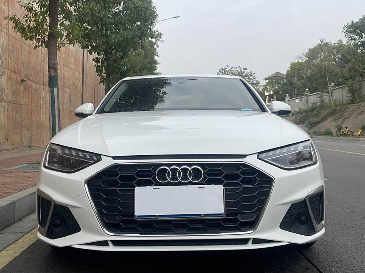 奧迪 奧迪A4L  2022款 40 TFSI 時尚動感型圖片