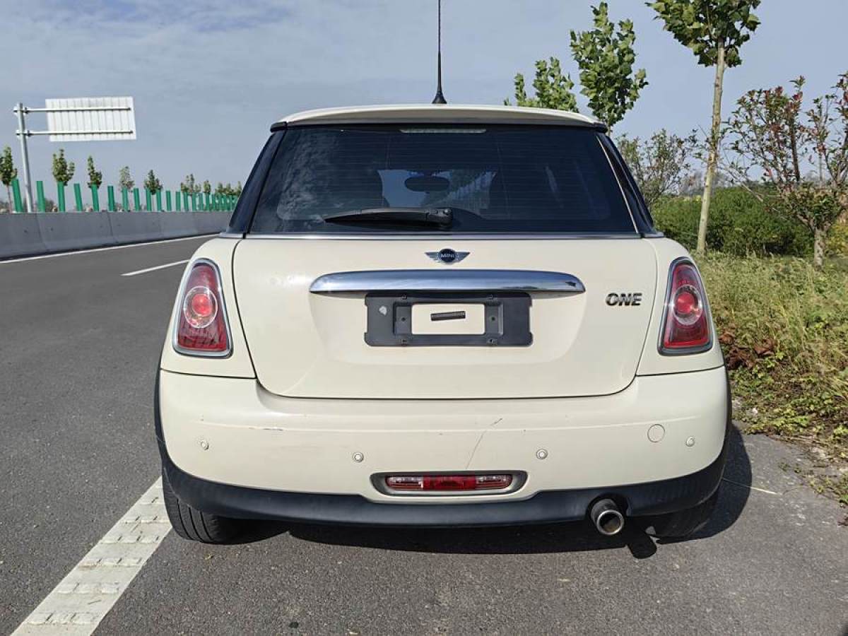 MINI MINI  2013款 1.6L ONE 限量第一款图片