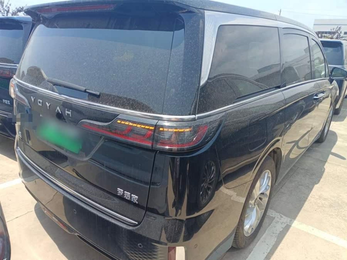 嵐圖 夢(mèng)想家  2024款 PHEV 超長(zhǎng)續(xù)航尊貴版圖片
