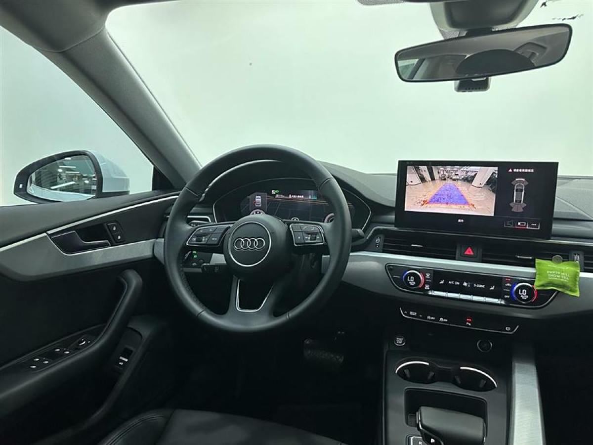 2021年3月奧迪 奧迪A5  2022款 Sportback 40 TFSI 時(shí)尚致雅型