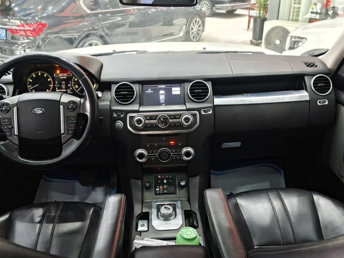 路虎 發(fā)現(xiàn)  2015款 3.0 V6 SC SE圖片