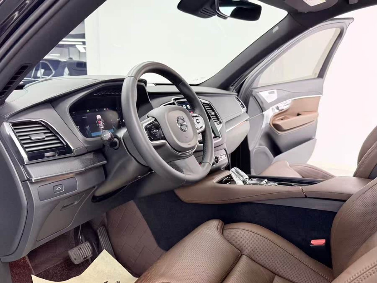 沃爾沃 XC90  2025款 B6 智雅豪華版 7座圖片