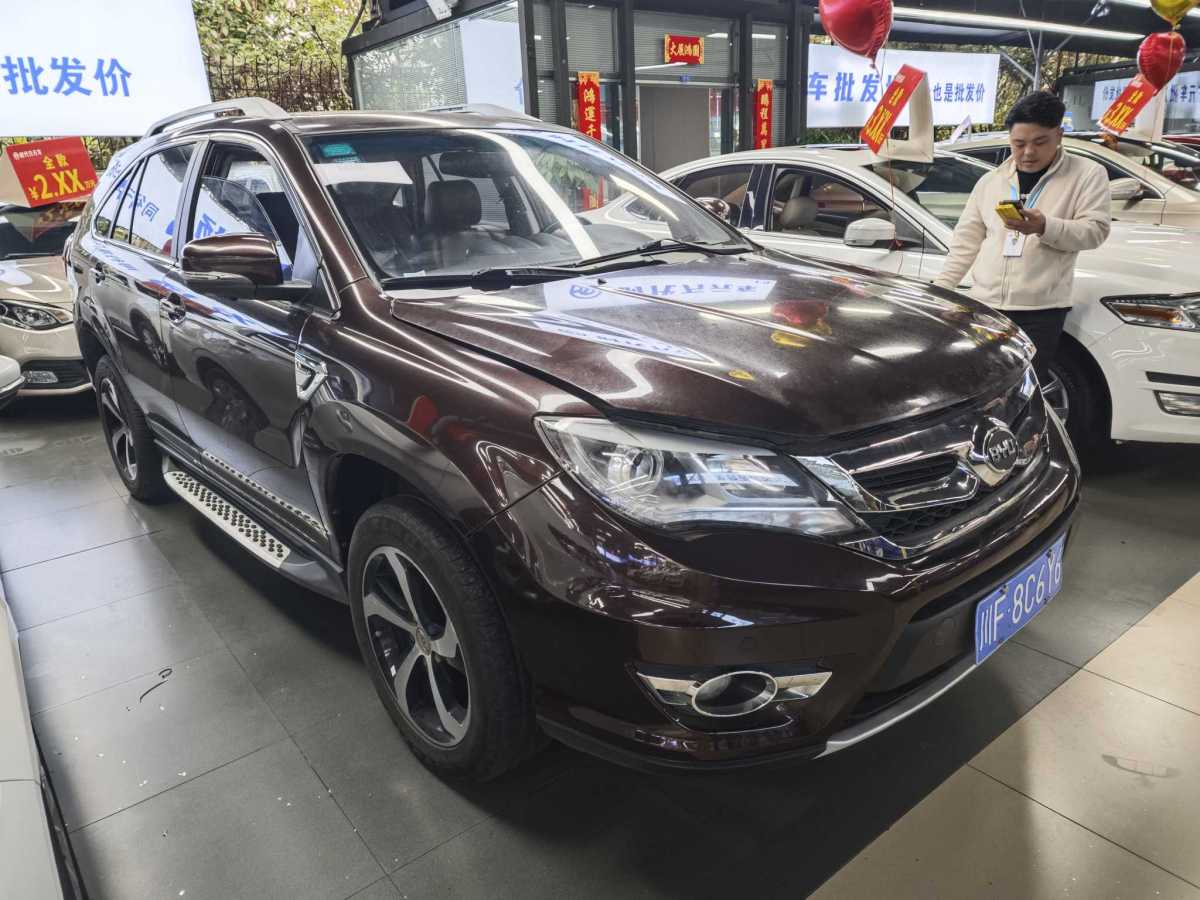 比亞迪 S7  2015款 2.0T 自動尊貴型圖片