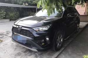 RAV4 丰田 荣放 2.0L CVT两驱风尚版